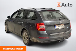 harmaa Skoda Octavia 2016 kuva 2.