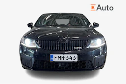 musta Skoda Octavia 2016 kuva 4.