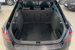 musta Skoda Octavia 2016 kuva 31.