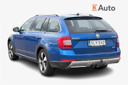 Sininen Skoda OCTAVIA 2016 kuva 2.