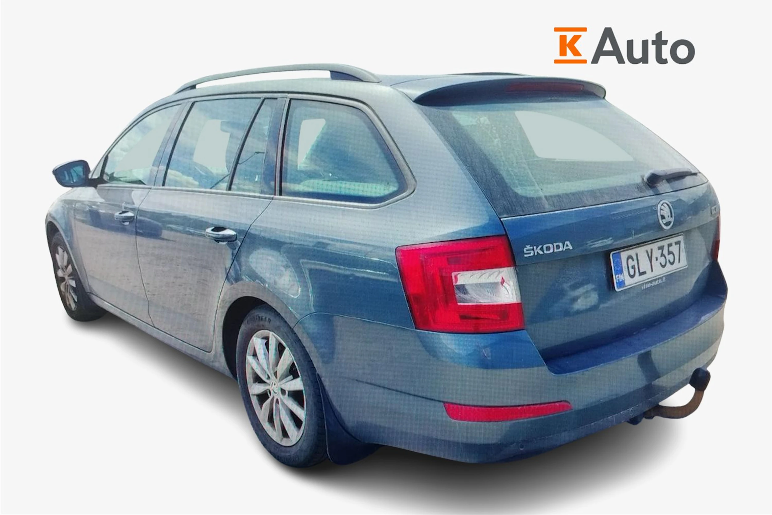 harmaa Skoda Octavia 2016 kuva 2.
