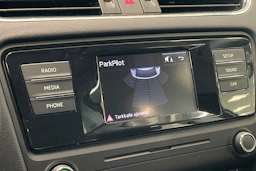 harmaa Skoda Octavia 2016 kuva 19.