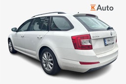 valkoinen Skoda Octavia 2016 kuva 2.