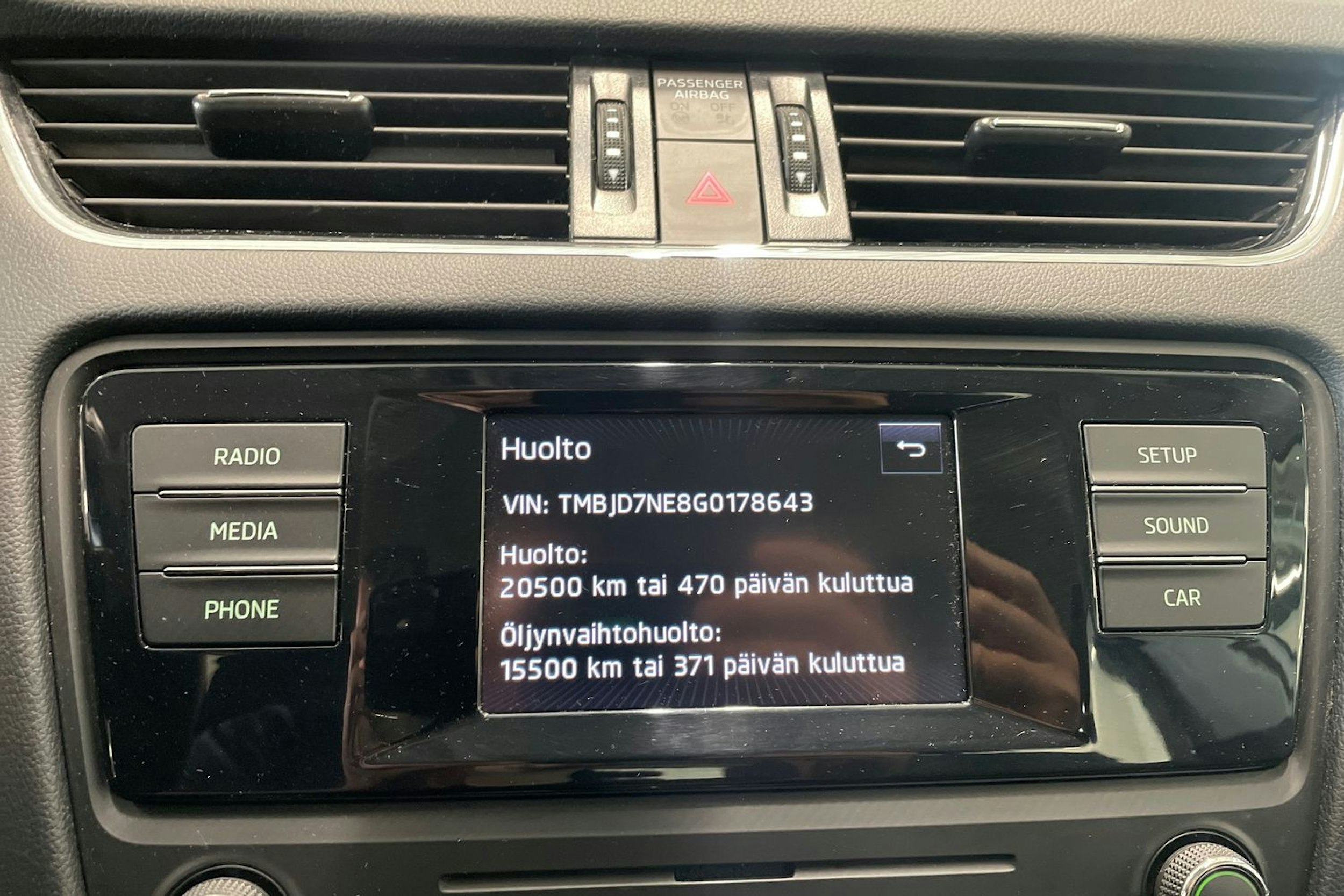 valkoinen Skoda Octavia 2016 kuva 25.
