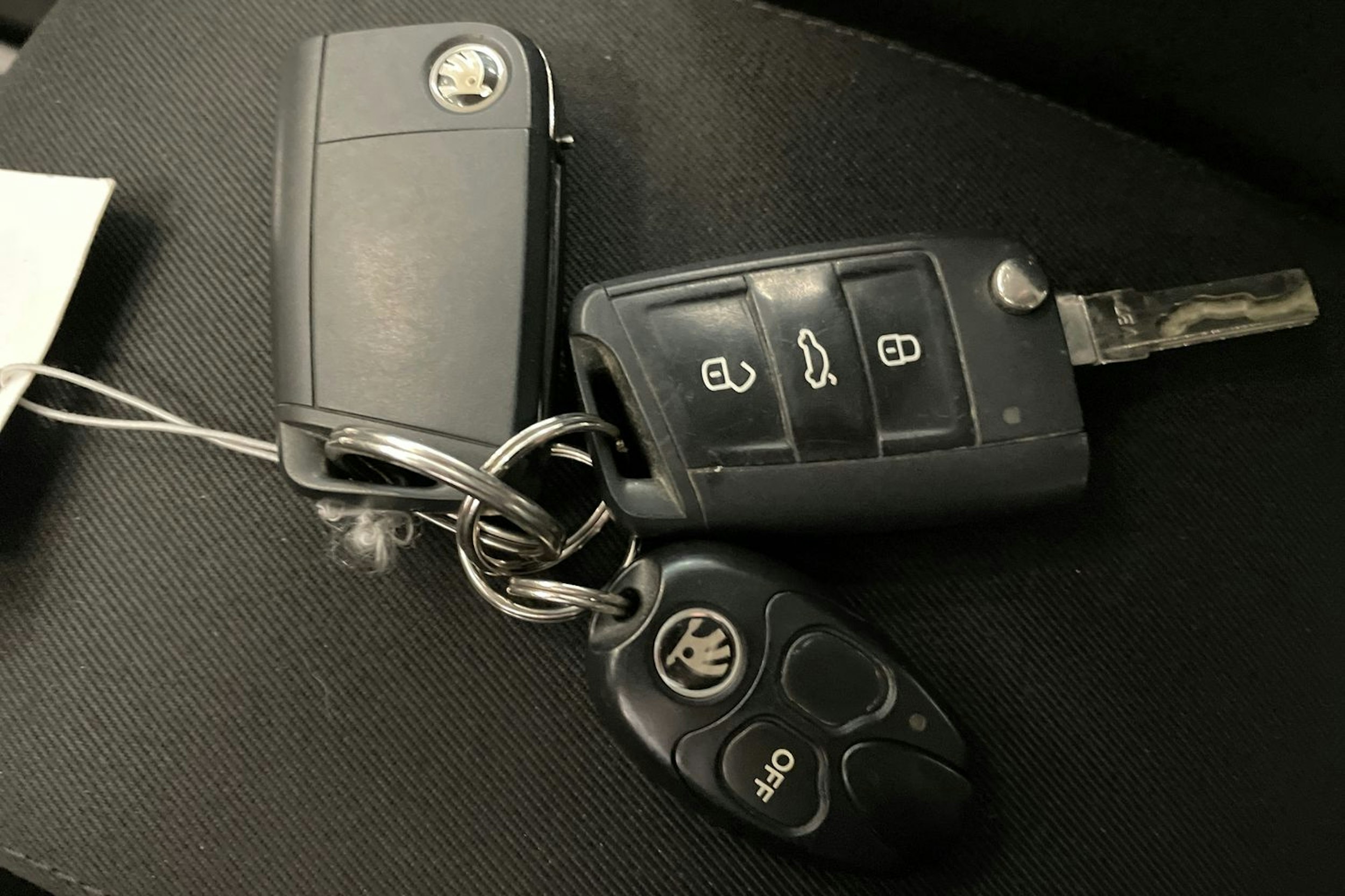 valkoinen Skoda Octavia 2016 kuva 32.