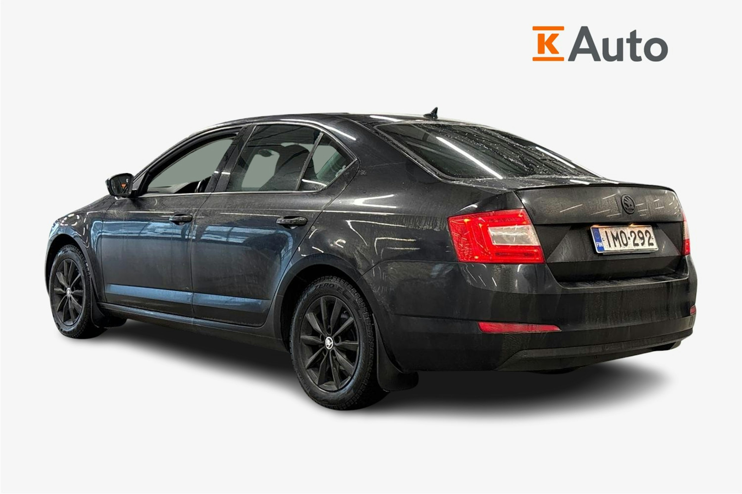 musta Skoda Octavia 2016 kuva 2.