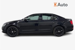 musta Skoda Octavia 2016 kuva 6.