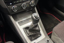 musta Skoda Octavia 2016 kuva 30.