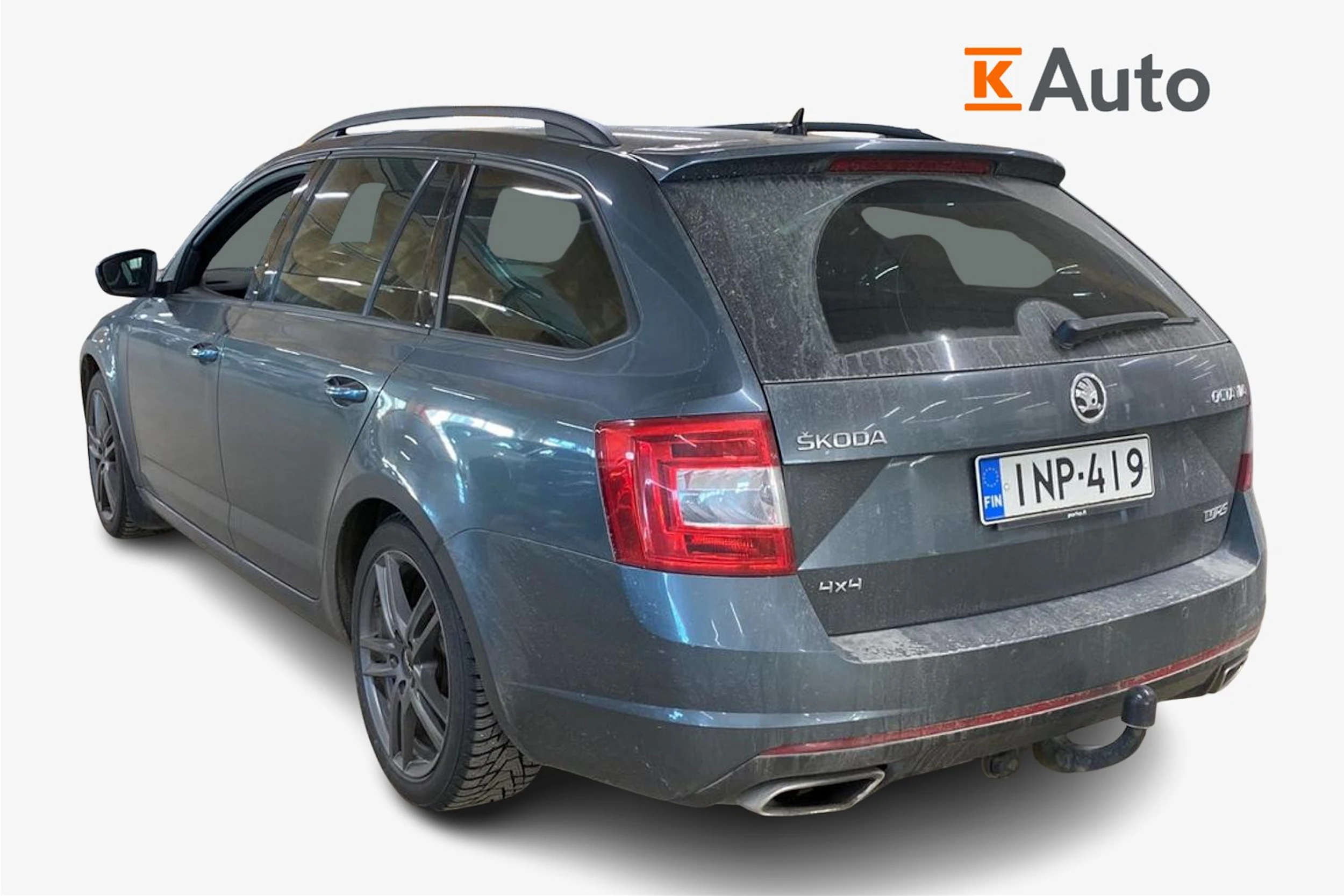 harmaa Skoda Octavia 2017 kuva 2.