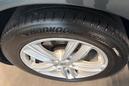 Harmaa Skoda OCTAVIA 2016 kuva 10.