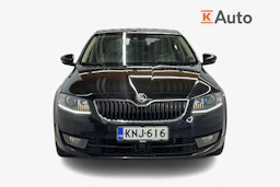 musta Skoda Octavia 2016 kuva 4.