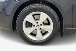 musta Skoda Octavia 2016 kuva 9.