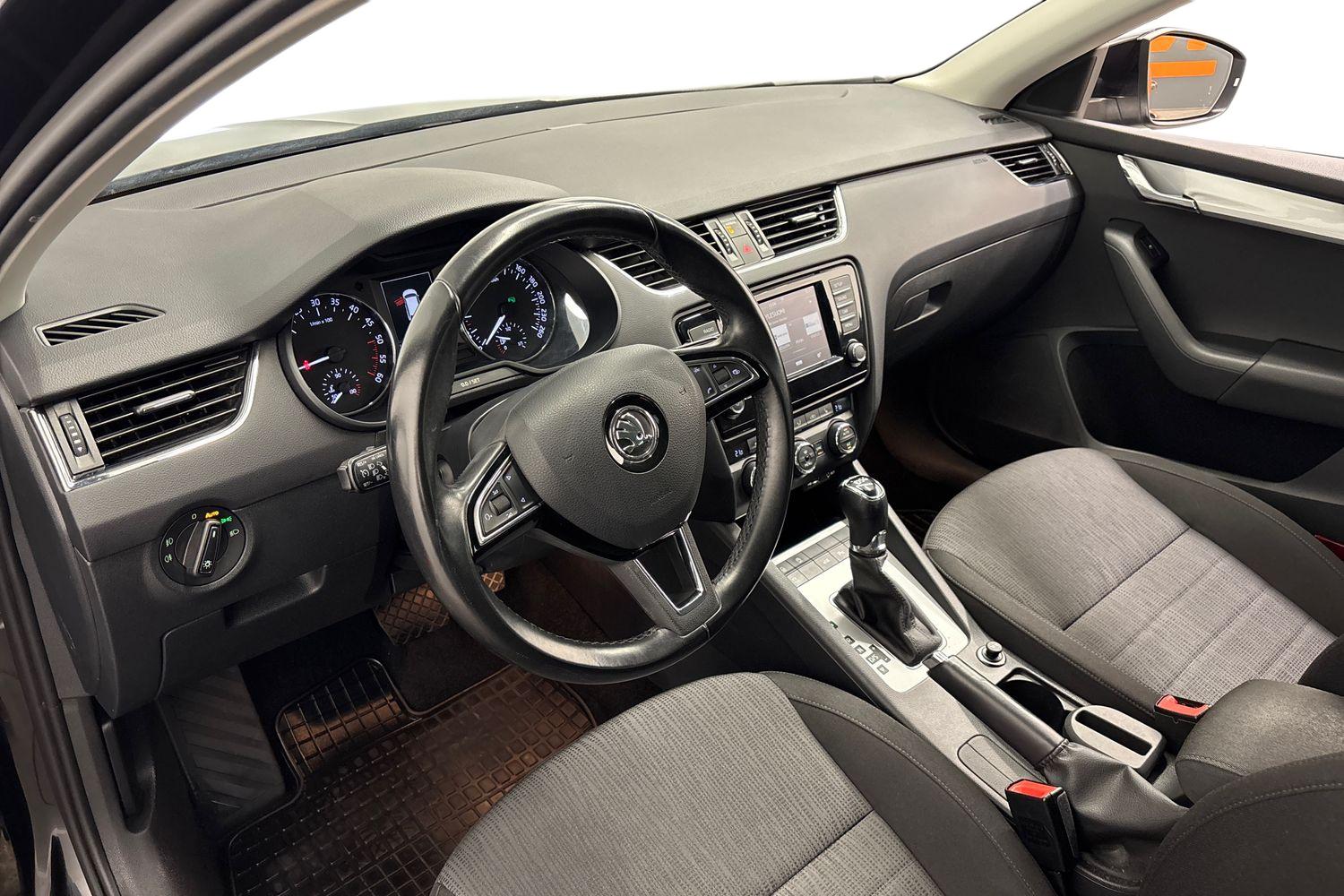 Skoda Octavia 2016, kuva 6/24
