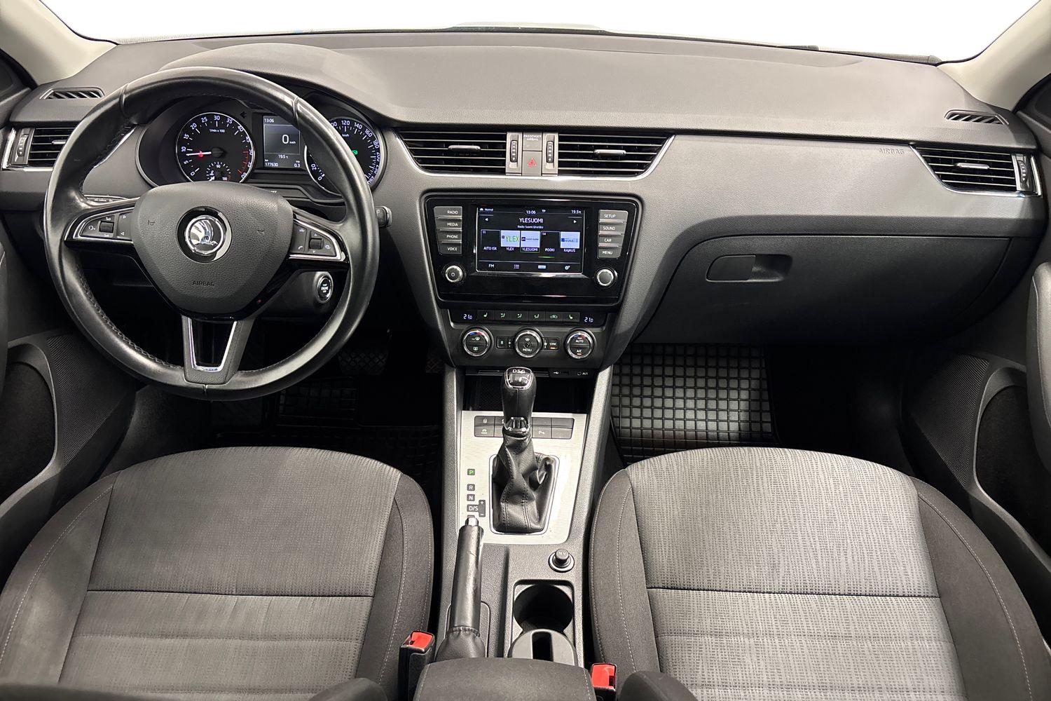 Skoda Octavia 2016, kuva 7/24