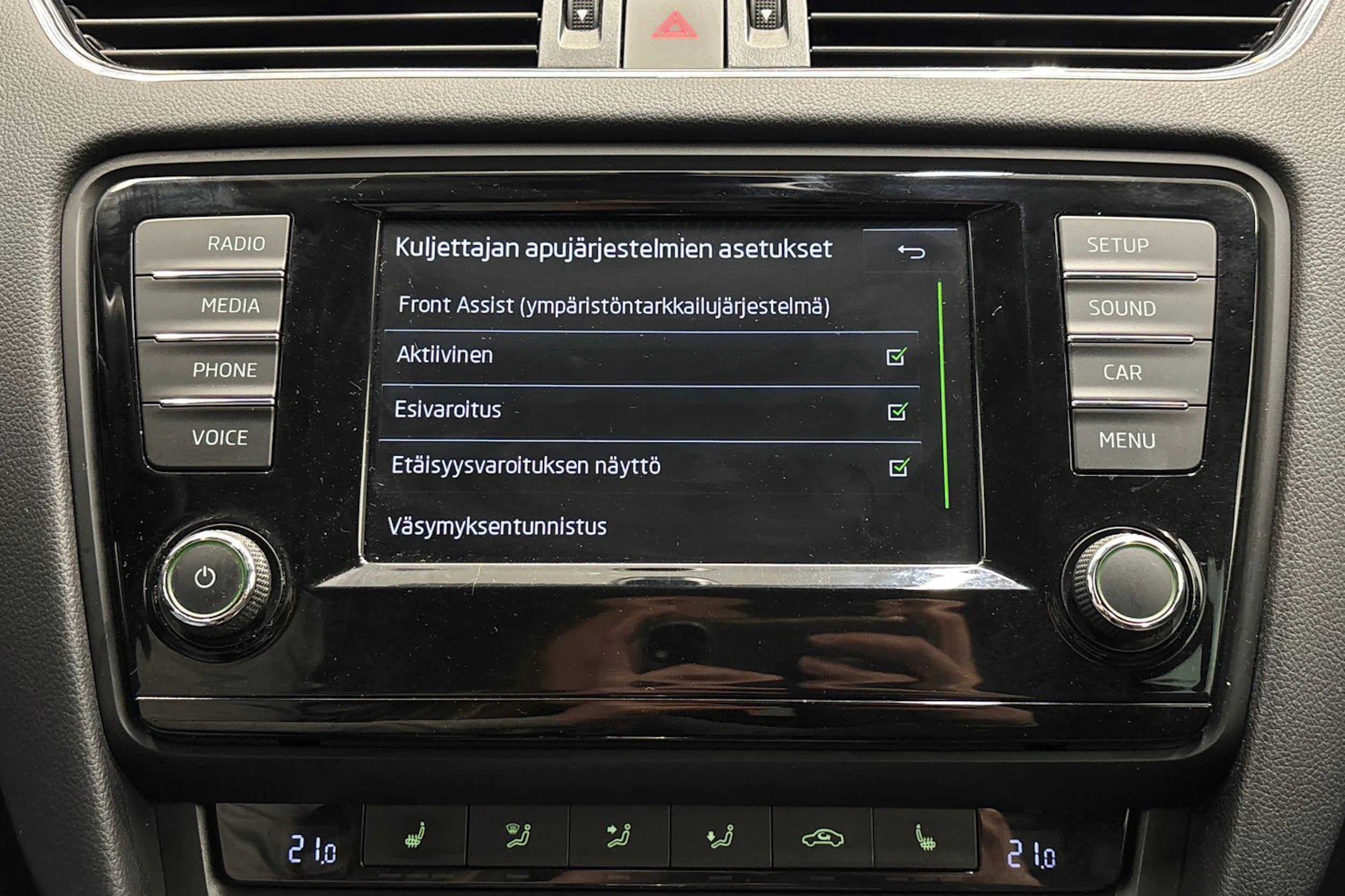 musta Skoda Octavia 2016 kuva 23.