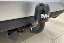 harmaa Skoda Octavia 2016 kuva 26.