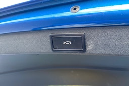 sininen Skoda Octavia 2016 kuva 17.