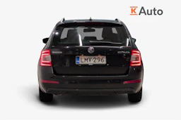 musta Skoda Octavia 2016 kuva 3.