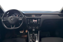 sininen Skoda Octavia 2016 kuva 9.