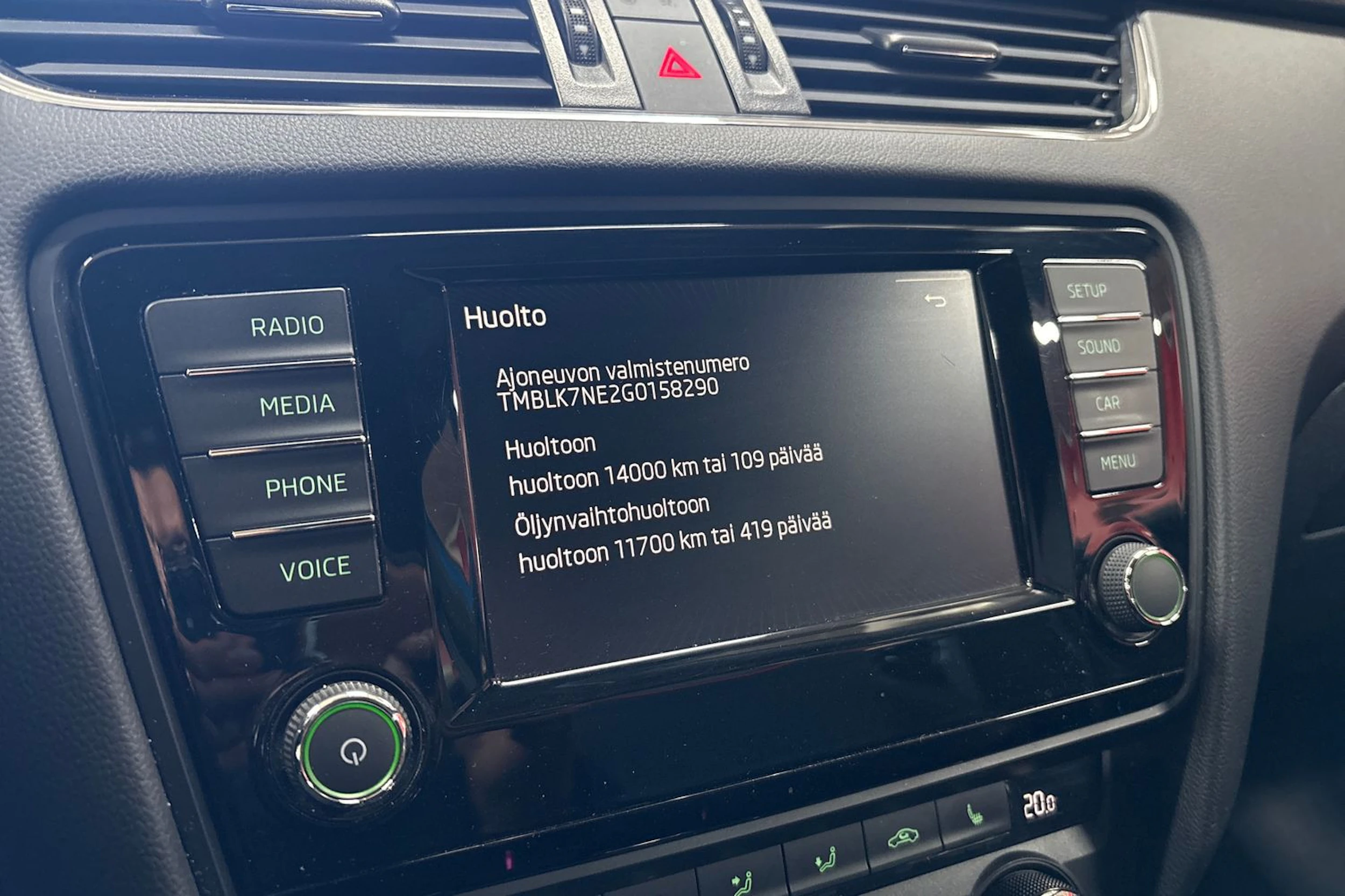 sininen Skoda Octavia 2016 kuva 22.