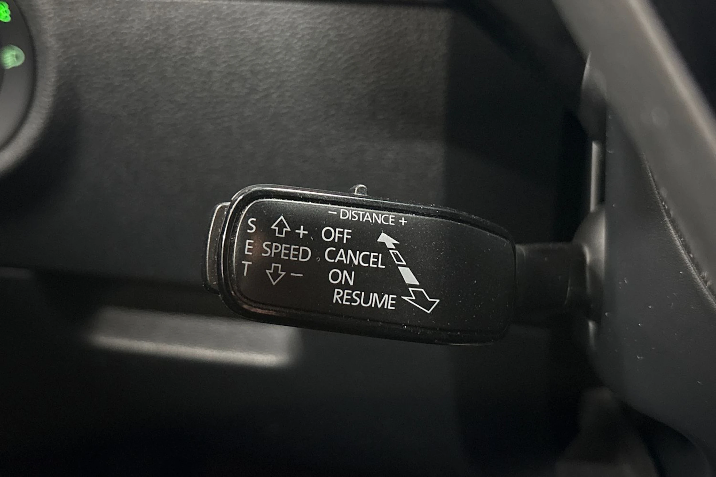 sininen Skoda Octavia 2016 kuva 25.