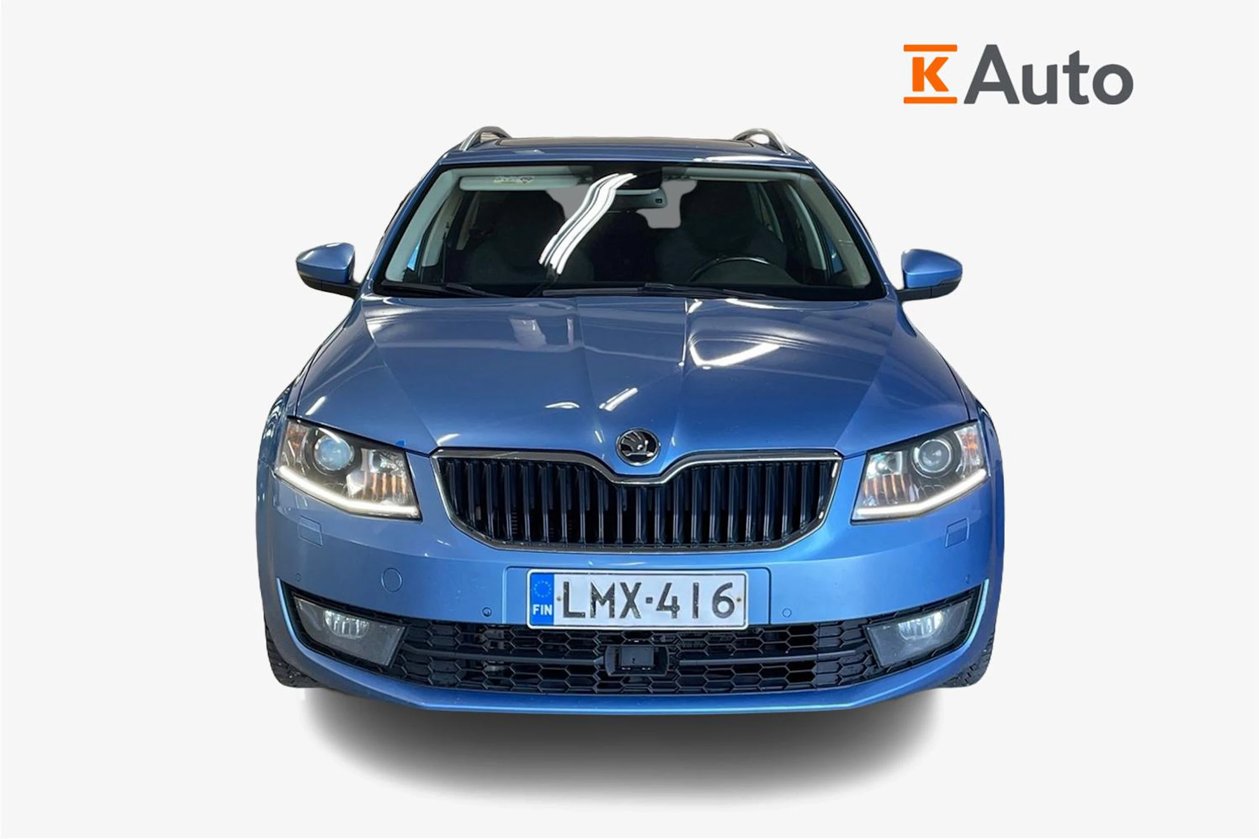 sininen Skoda Octavia 2016 kuva 5.