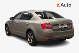ruskea (beige) Skoda Octavia 2016 kuva 2.
