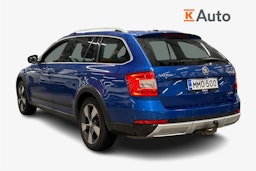 sininen Skoda Octavia 2016 kuva 2.