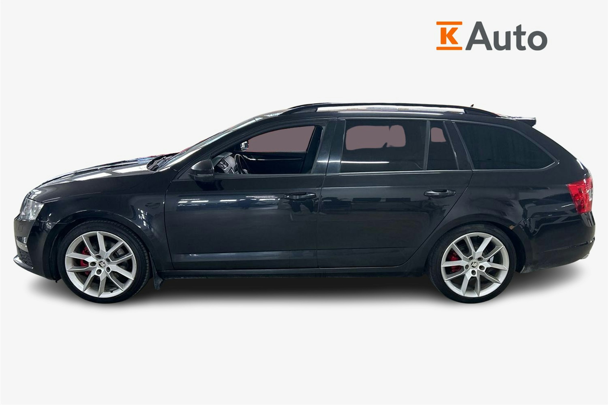 musta Skoda Octavia 2016 kuva 6.