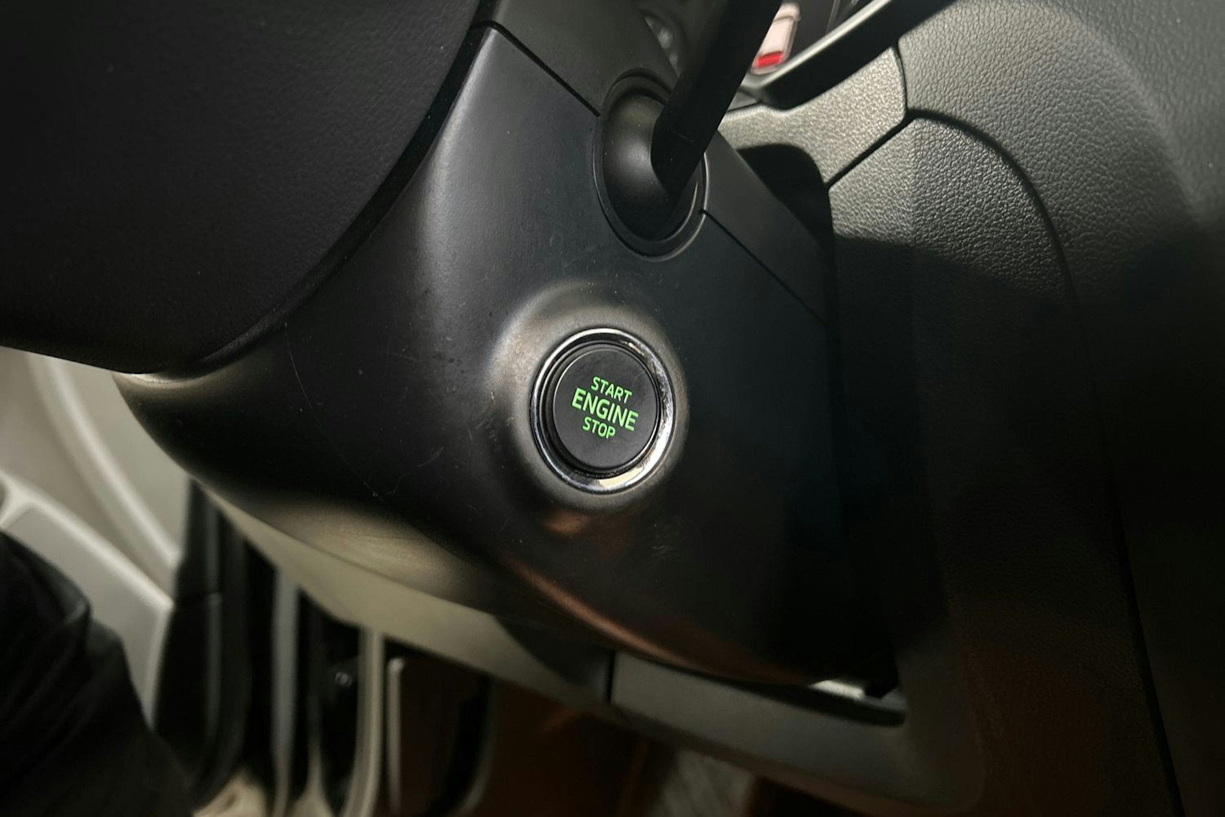 musta Skoda Octavia 2016 kuva 21.