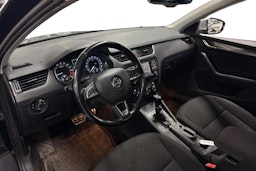 musta Skoda Octavia 2016 kuva 3.