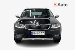 musta Skoda Octavia 2016 kuva 5.