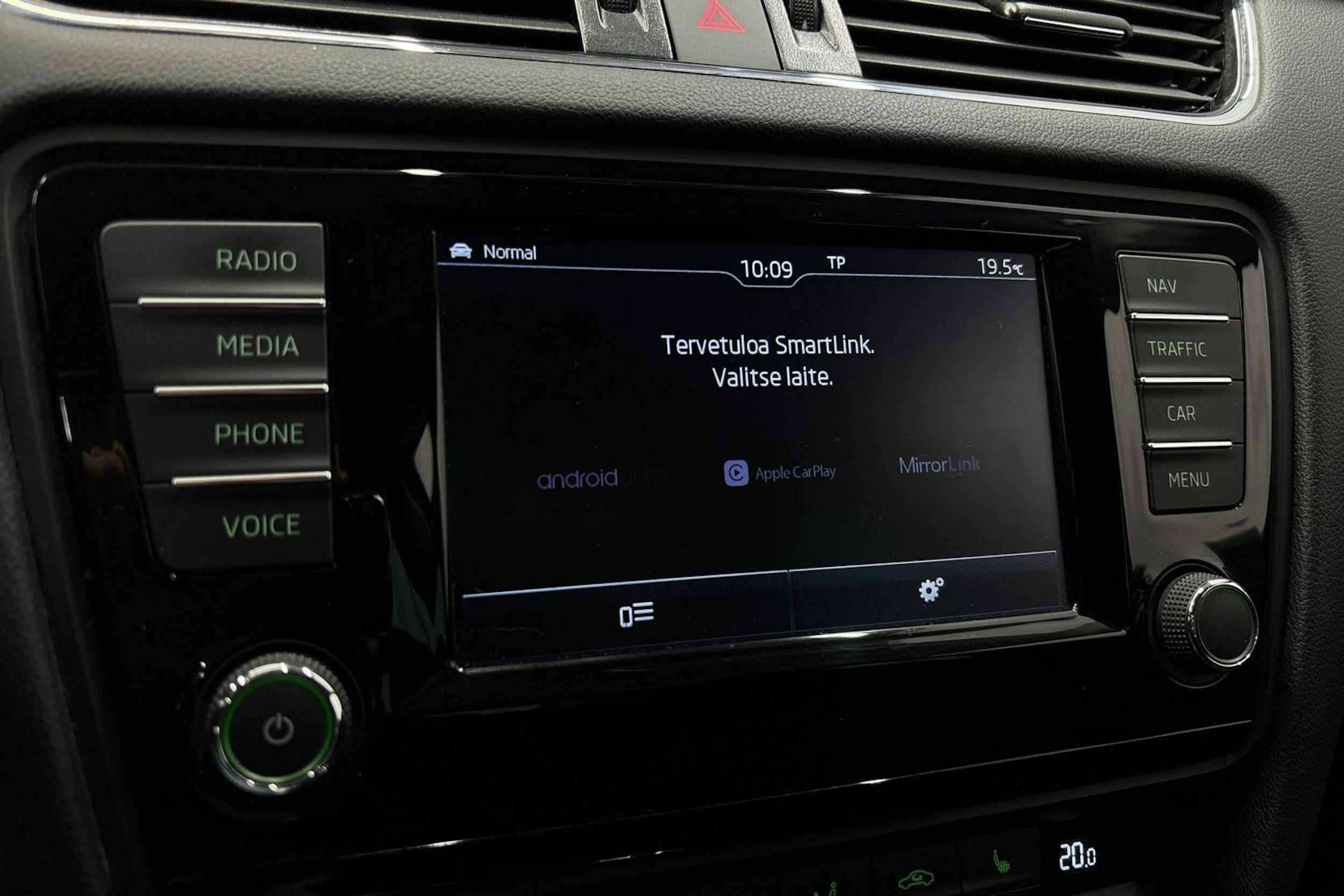 musta Skoda Octavia 2016 kuva 26.