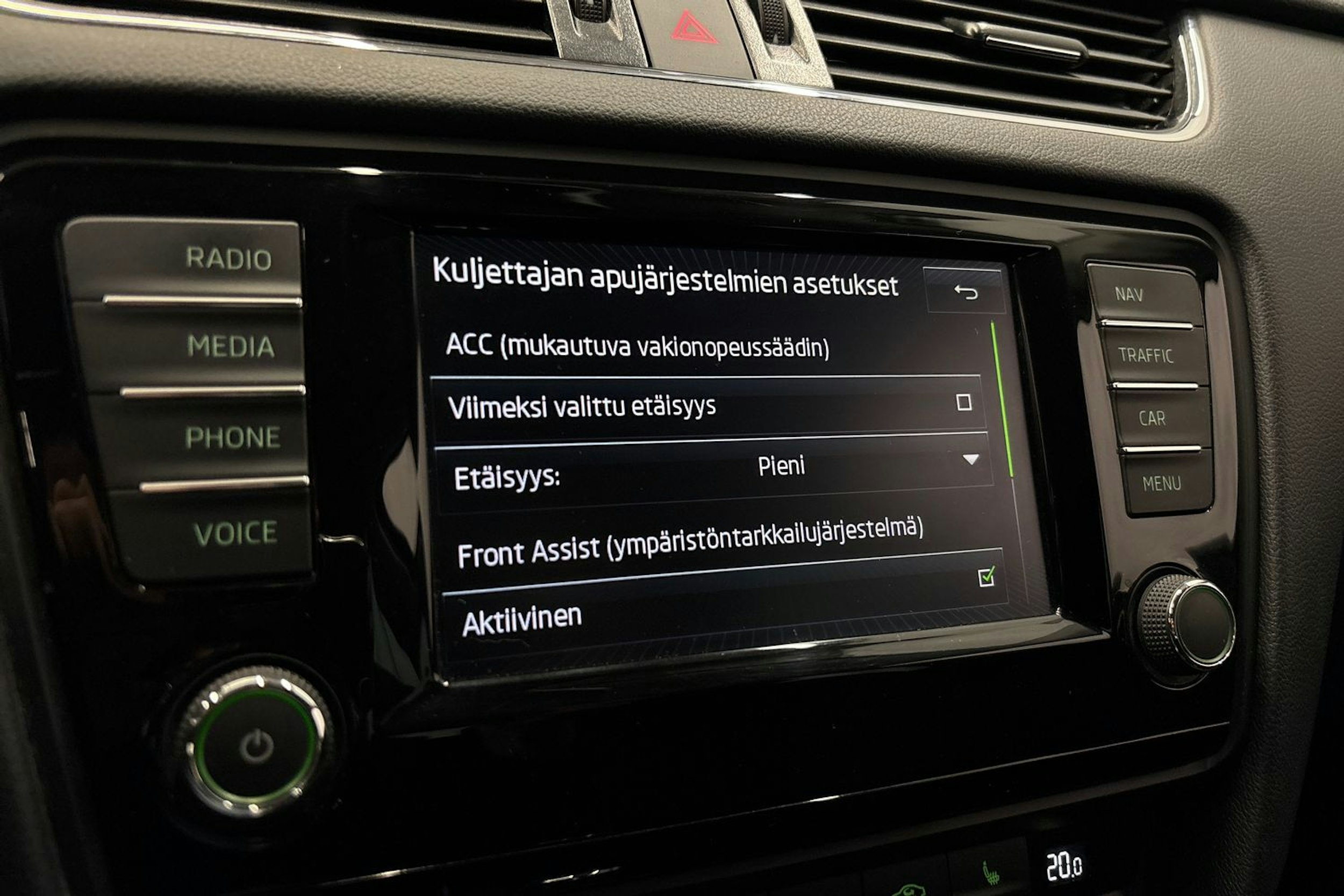 musta Skoda Octavia 2016 kuva 28.