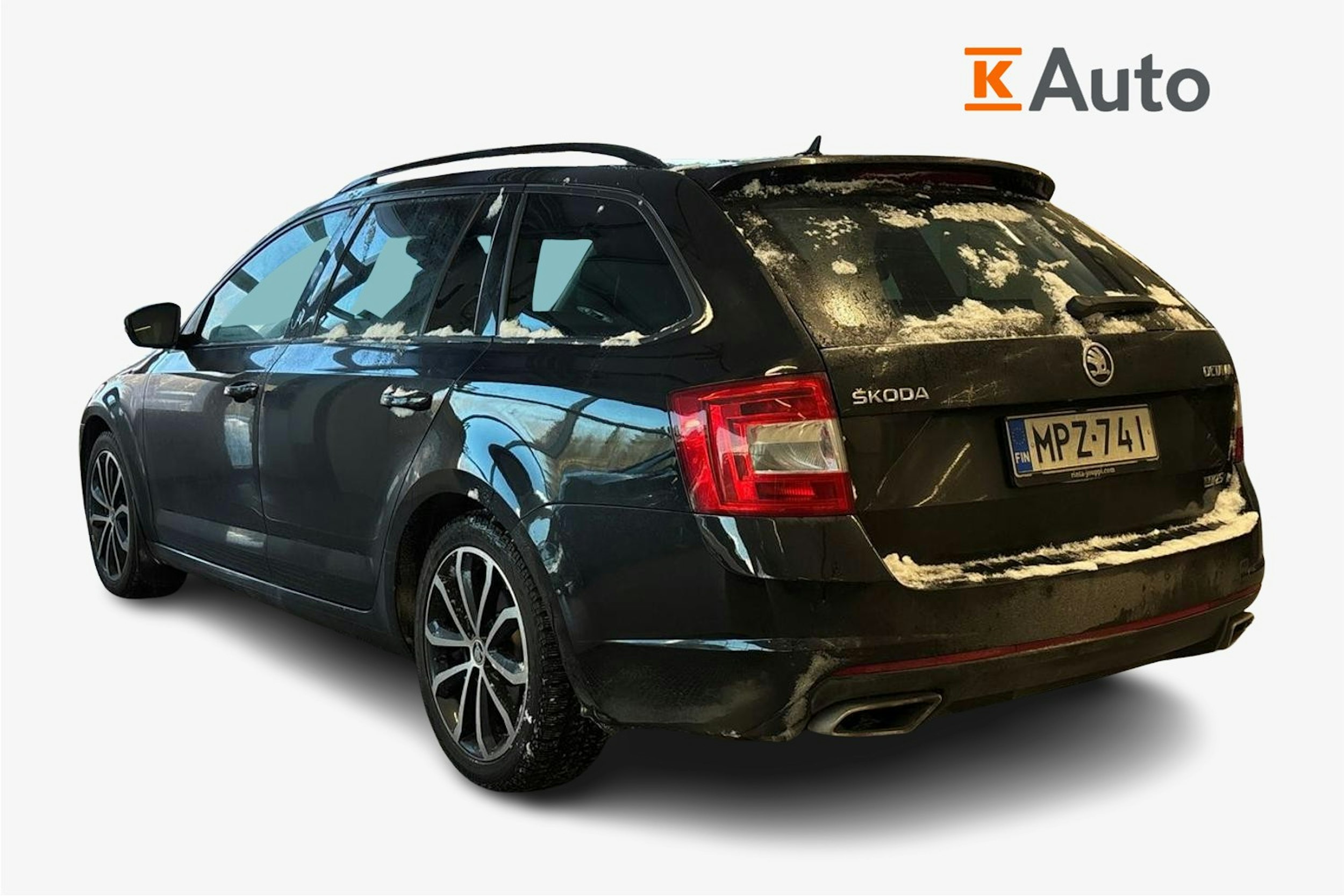 musta Skoda Octavia 2016 kuva 2.