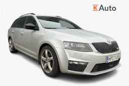 harmaa Skoda Octavia 2016 kuva 1.