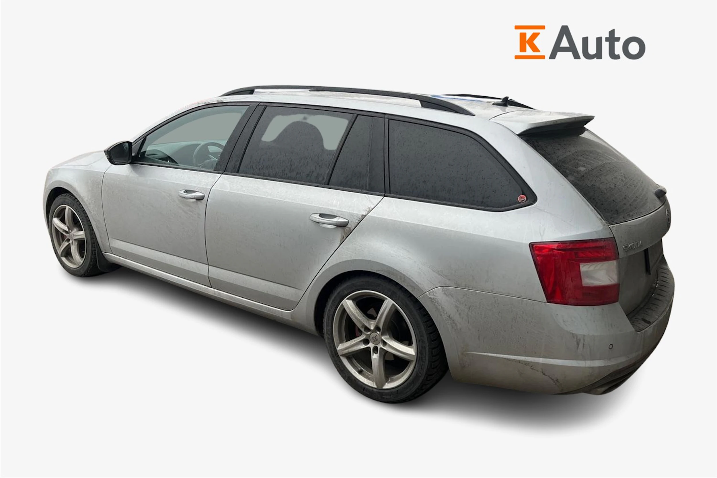 harmaa Skoda Octavia 2016 kuva 2.