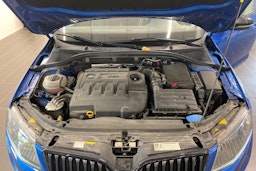 Sininen Skoda OCTAVIA 2016 kuva 12.