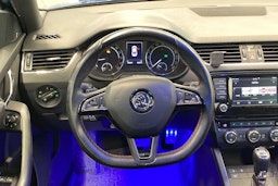 Sininen Skoda OCTAVIA 2016 kuva 15.