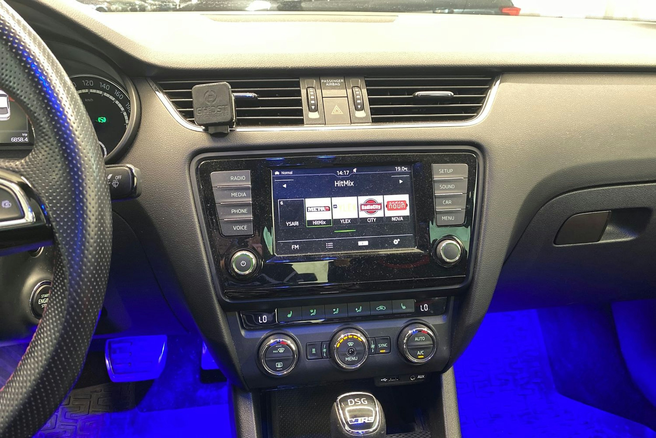 Sininen Skoda OCTAVIA 2016 kuva 20.