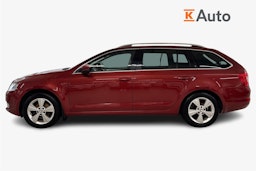 punainen Skoda Octavia 2016 kuva 6.