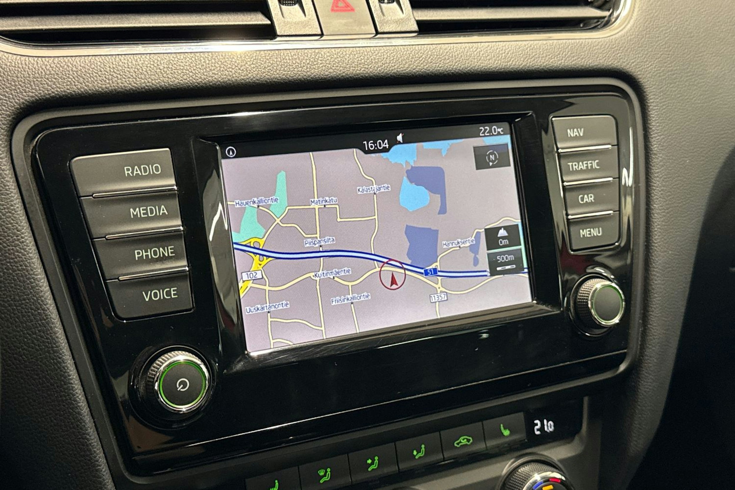 punainen Skoda Octavia 2016 kuva 17.