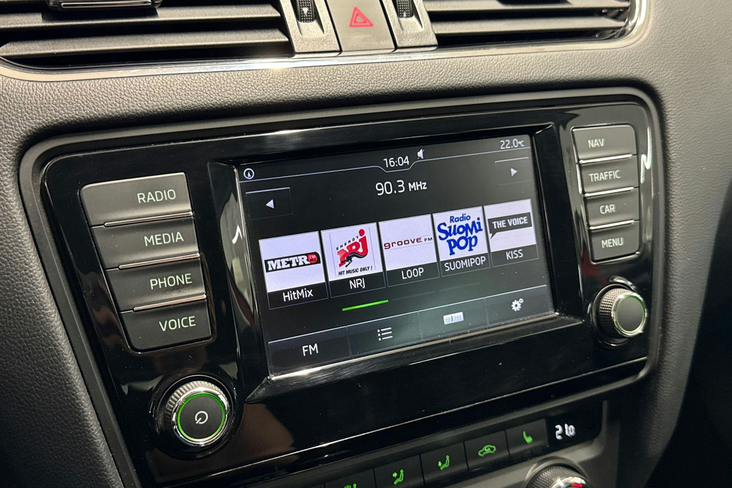 punainen Skoda Octavia 2016 kuva 20.