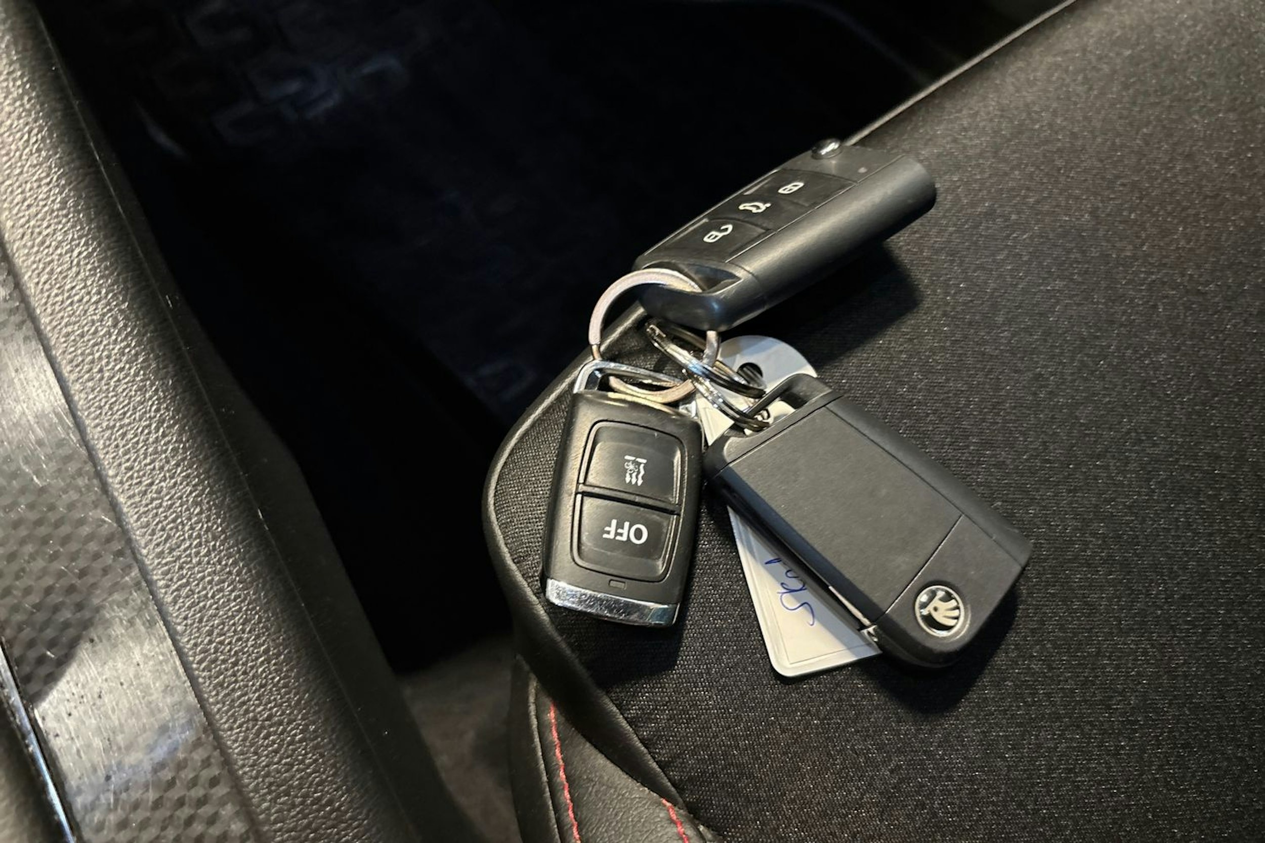 vihreä Skoda Octavia 2016 kuva 15.