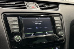 harmaa Skoda Octavia 2016 kuva 25.