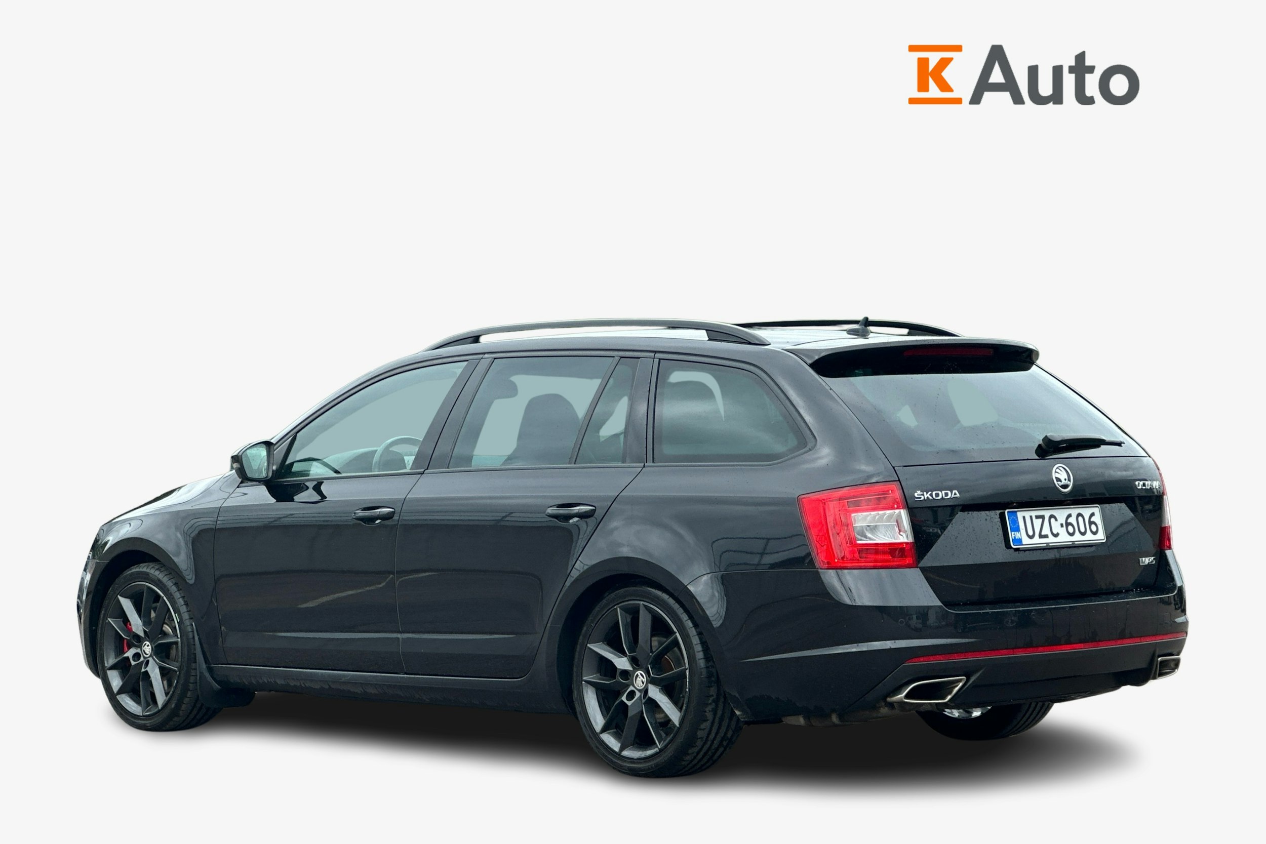 musta Skoda Octavia 2016 kuva 2.