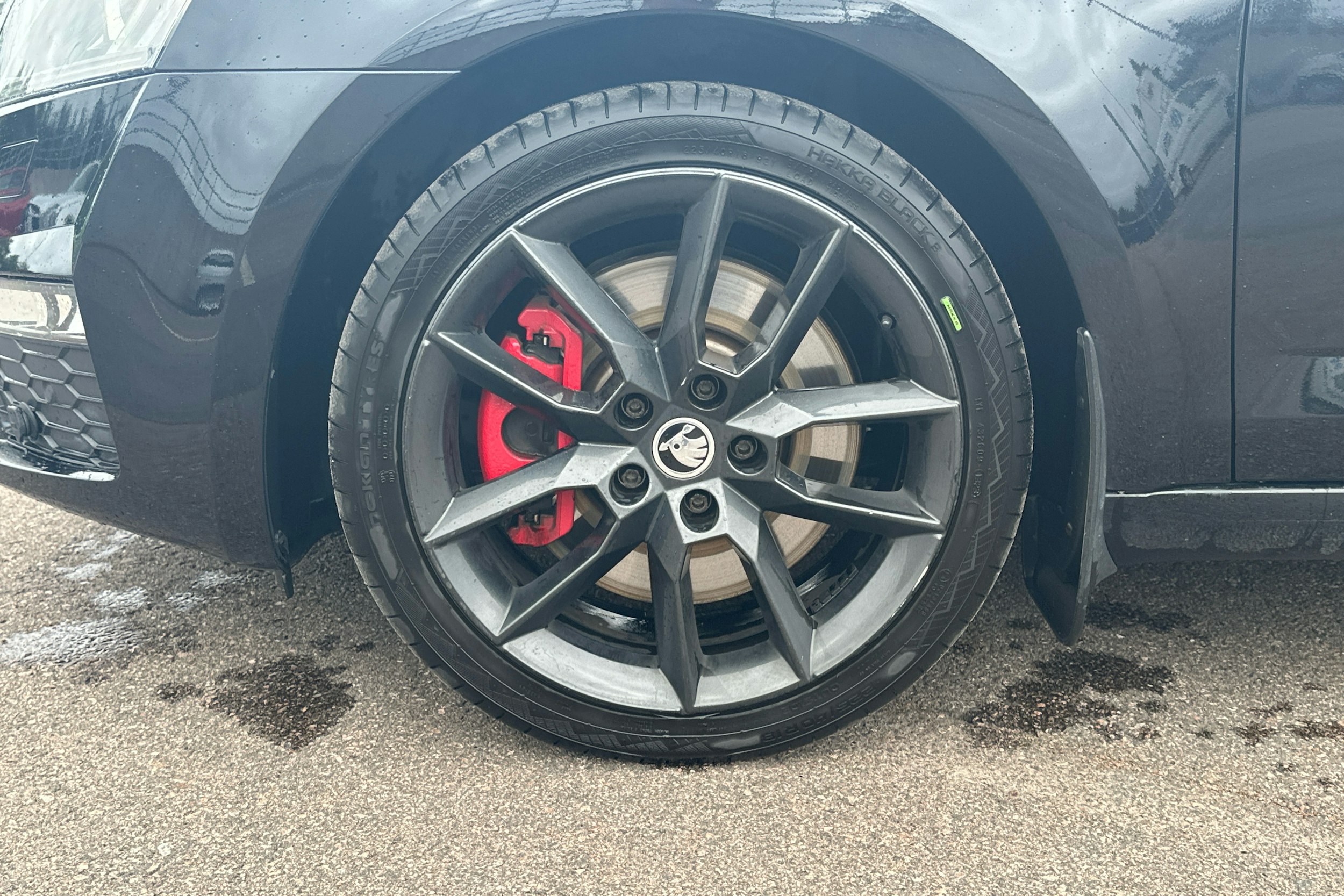 musta Skoda Octavia 2016 kuva 9.