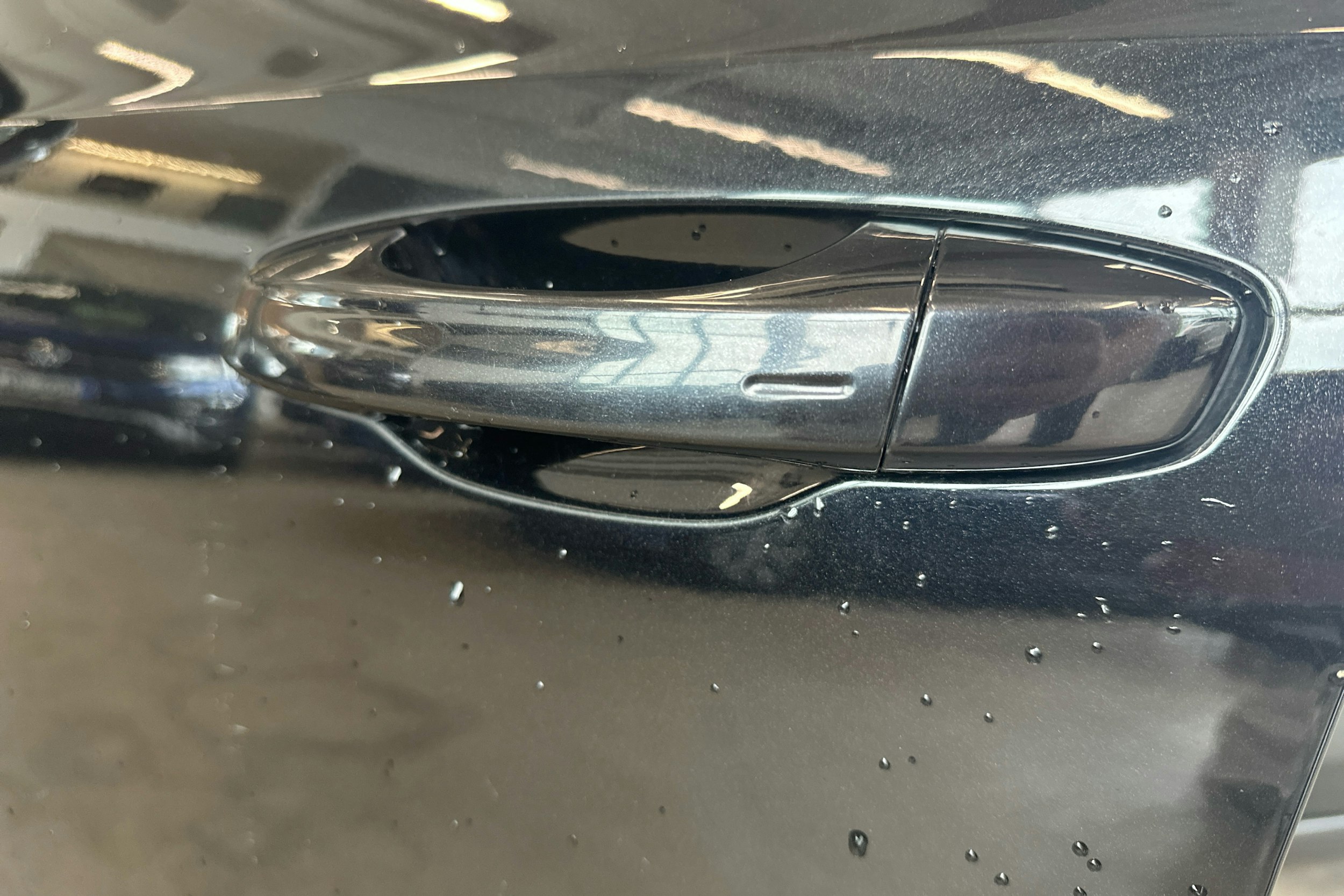 musta Skoda Octavia 2016 kuva 15.