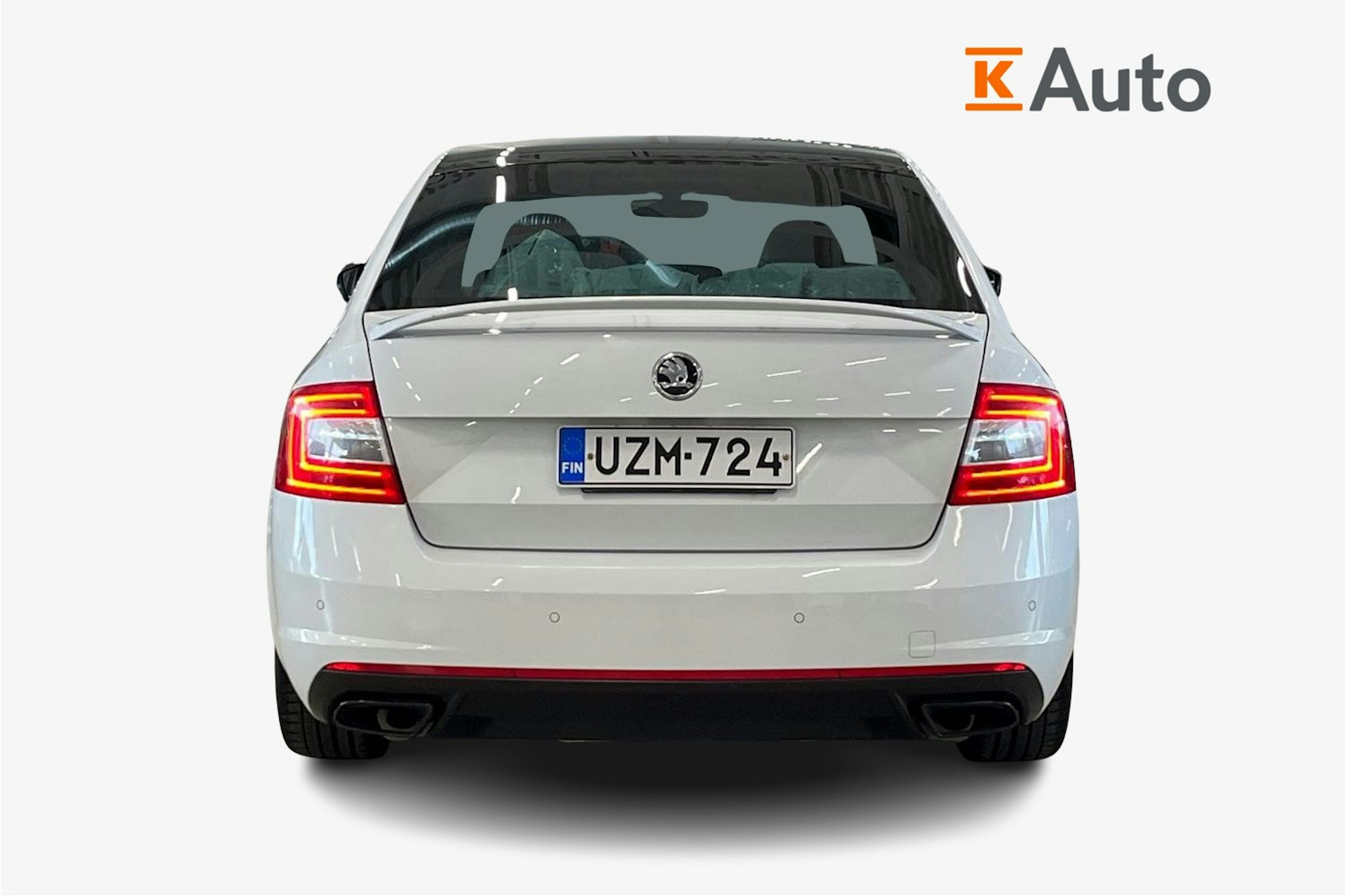 valkoinen Skoda Octavia 2016 kuva 3.