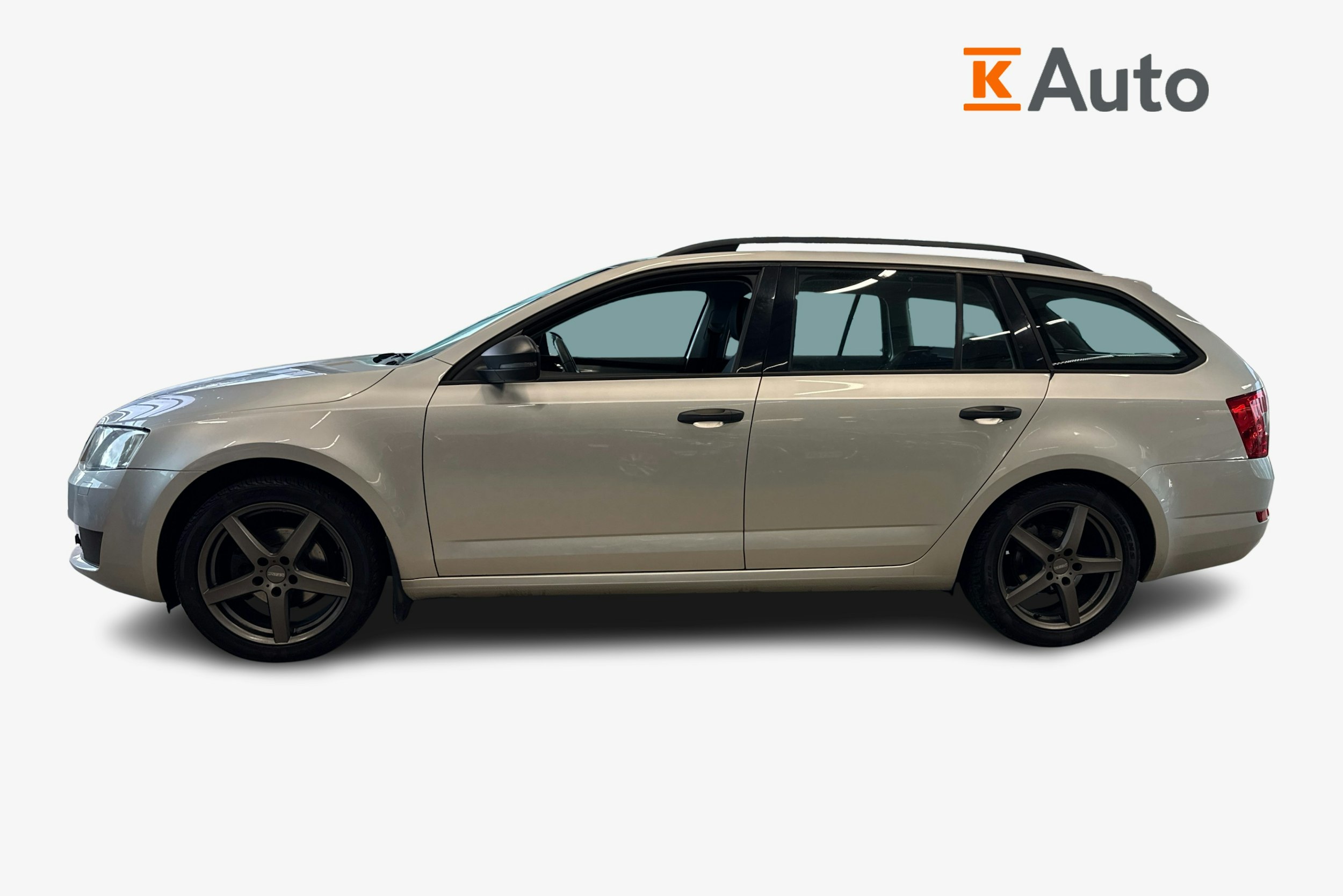 Harmaa Skoda OCTAVIA 2016 kuva 5.
